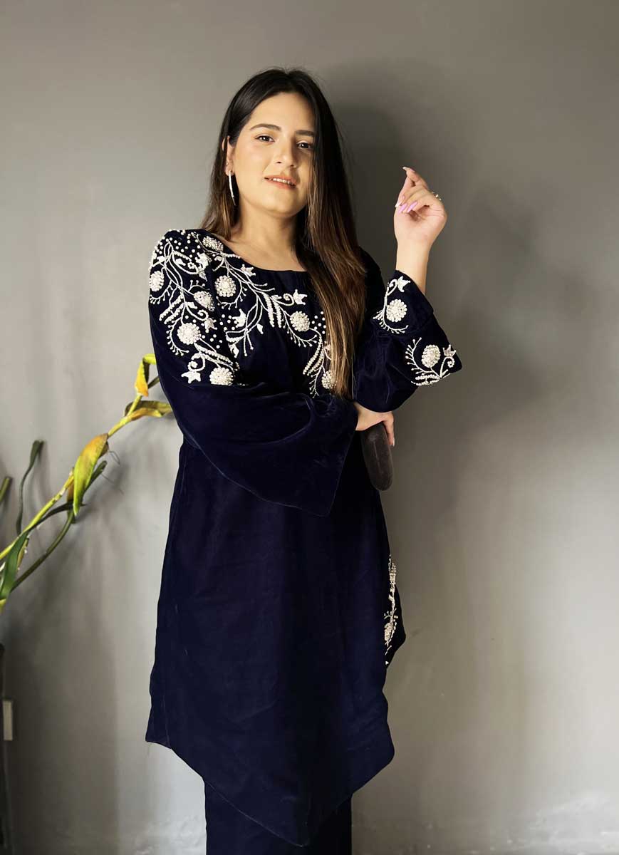 Velvet Kameez L / No