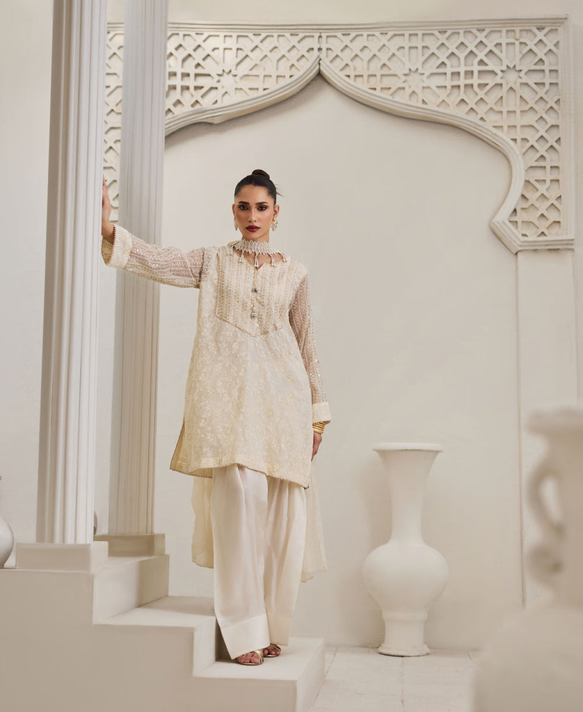 salwar kurta dress design Play The New Season Style with the trending Salwar Suit Neck Designs! - Samyakk: Sarees | Sherwani | Salwar Suits | Kurti | Lehenga | Gowns